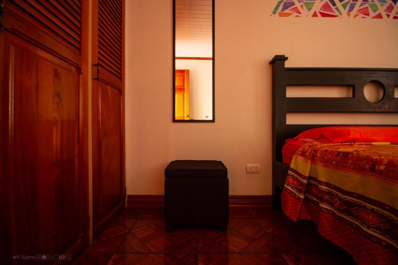 Boruka Bnb Hotel Alajuela Bagian luar foto